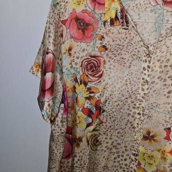 Johnny Was Hera Calia Silk Tunic Button Front Floral Animal Print Collared L NEW - Picture 7 of 9